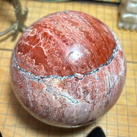 Polished Marble Stone Sphere 4.25”D w Metal Display Stand Pink Red Orange Shades - Picture 7 of 8